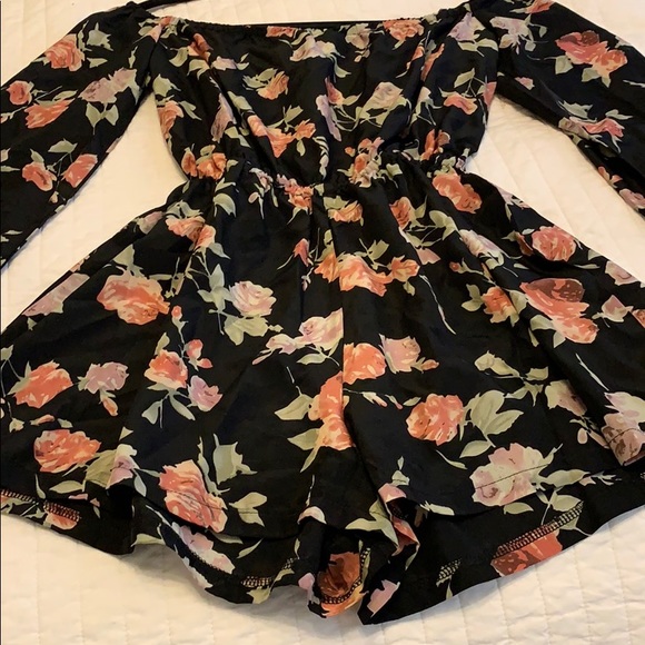 Romper - Picture 4 of 4